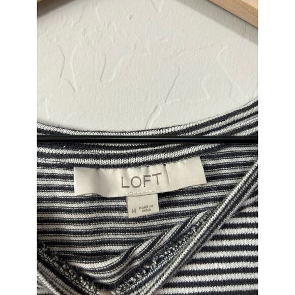 Loft Striped Short Sleeve Embroidered Lovely Blouse Size M - Picture 11 of 16